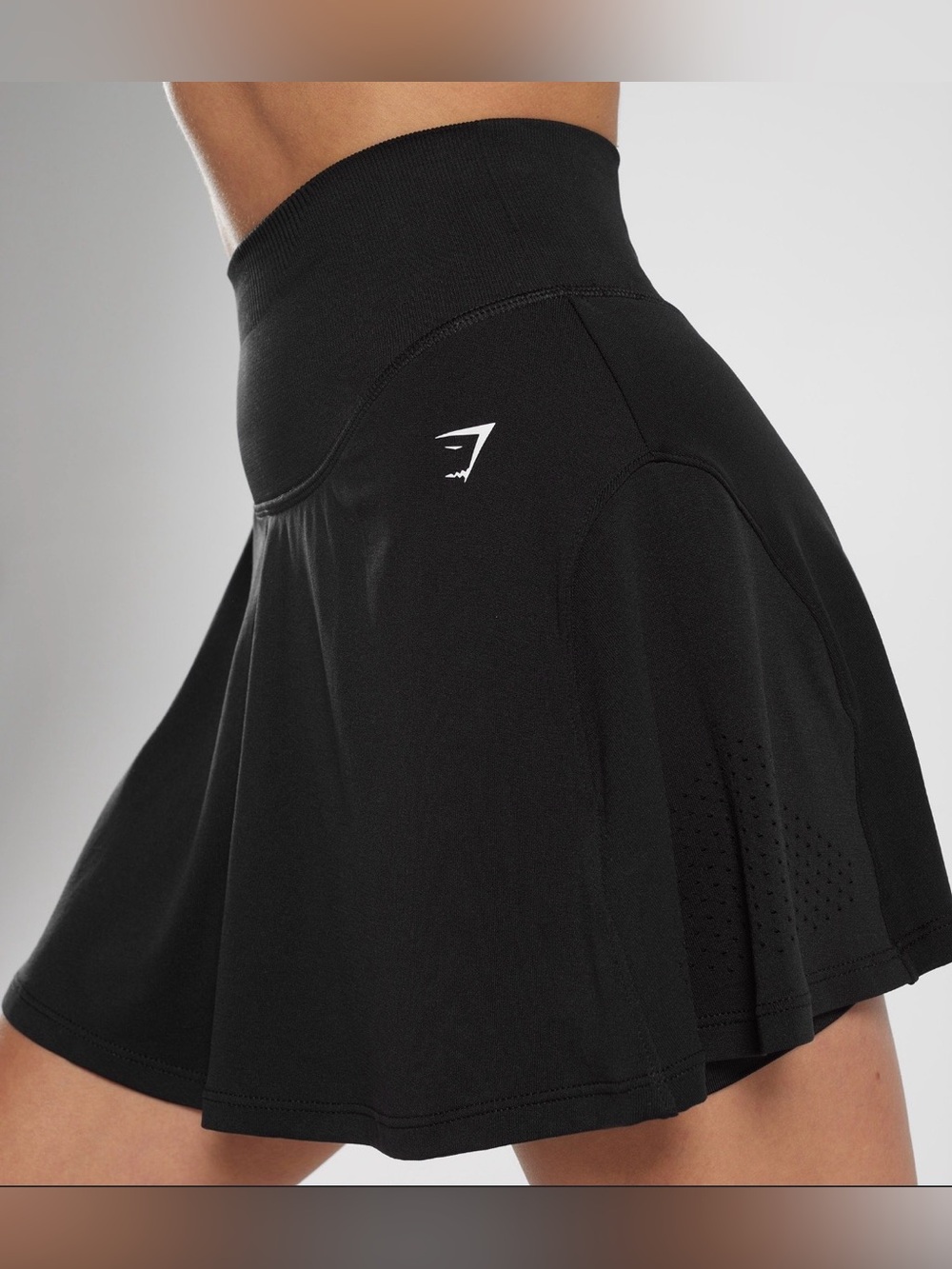 GYMSHARK Sweat Seamless Skort Black Womens Shorts Tennis Size Small